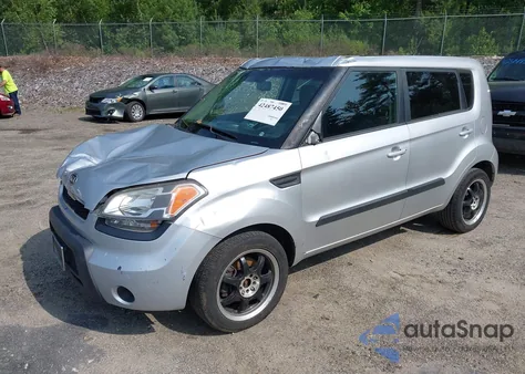 2011 Kia Soul + z USA, uszkodzony, nr VIN KNDJT2A21B7704886